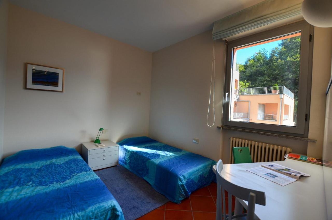 2-Bedroom Lakeview Apartment Bella Gaeta サン・シーロ エクステリア 写真