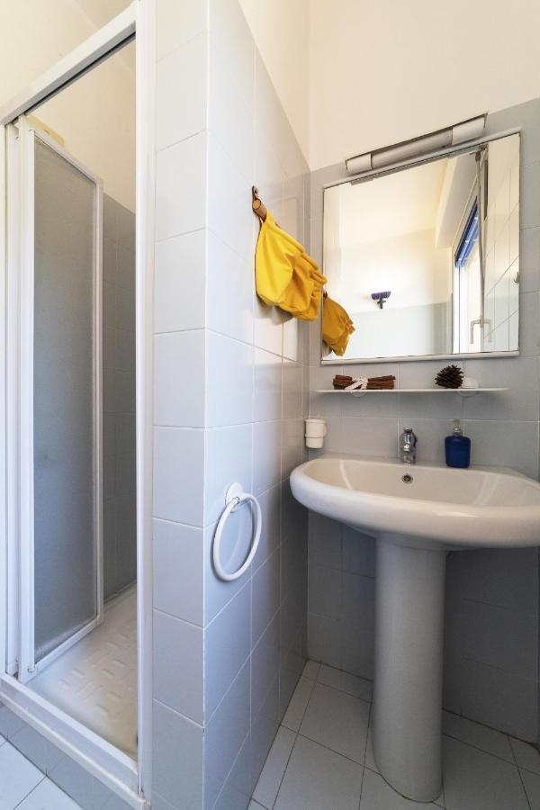 2-Bedroom Lakeview Apartment Bella Gaeta サン・シーロ エクステリア 写真