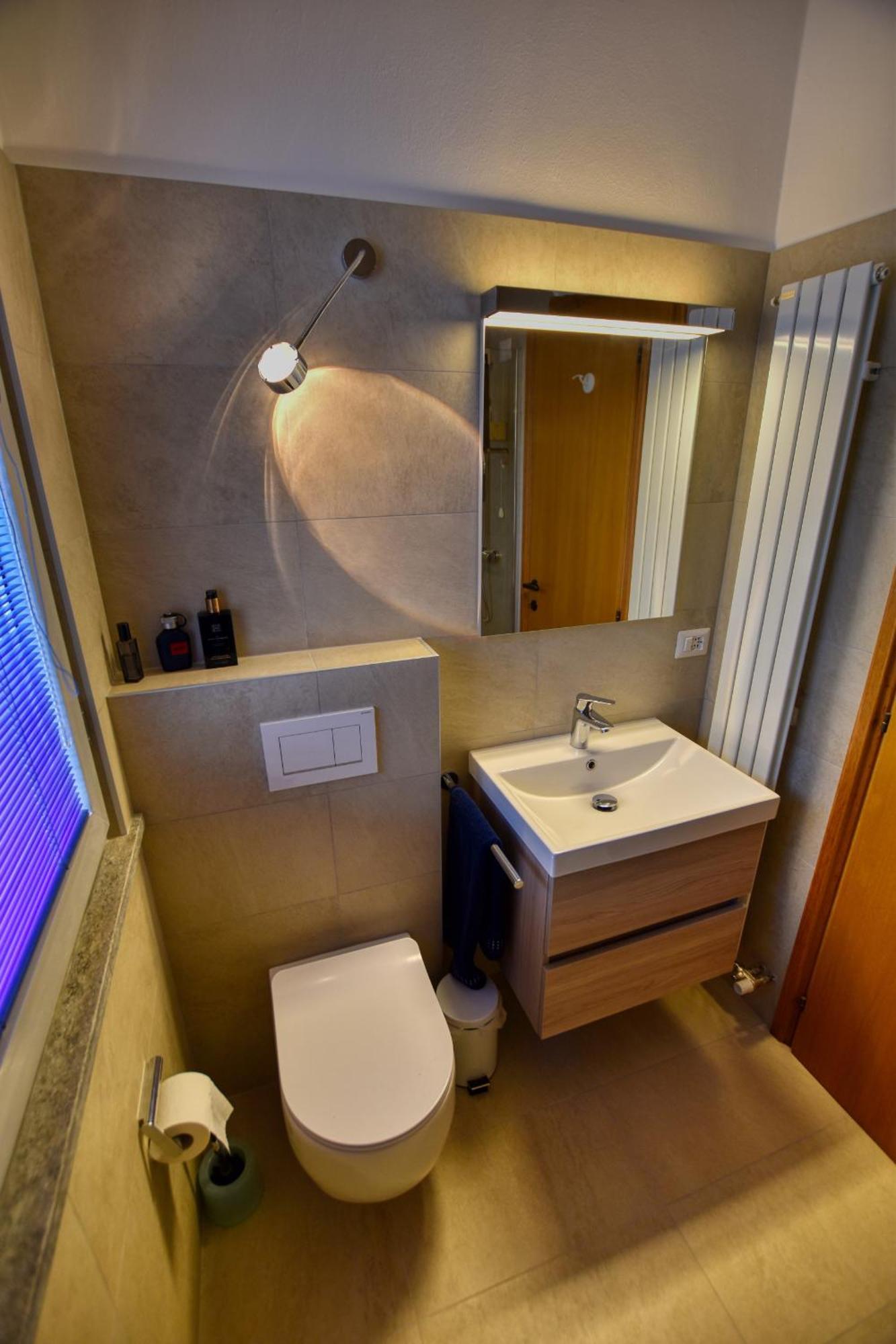 2-Bedroom Lakeview Apartment Bella Gaeta サン・シーロ エクステリア 写真